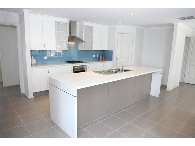 21 Corrimal Avenue, Noarlunga Downs SA 5168