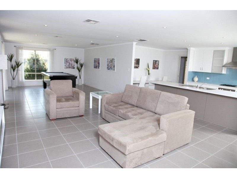 21 Corrimal Avenue, Noarlunga Downs SA 5168