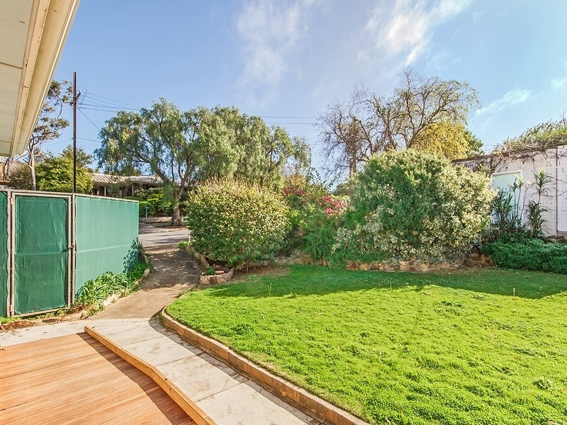 1 Geoffrey Avenue, Port Noarlunga SA 5167