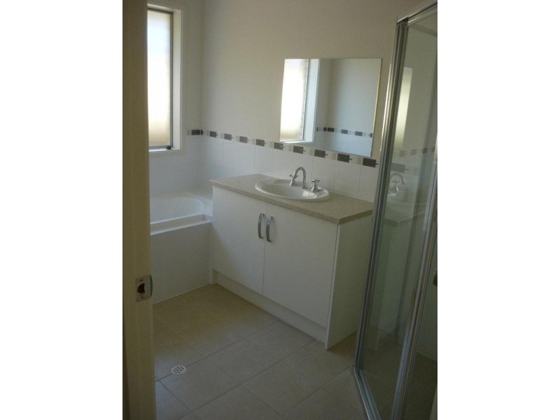 8 Orange Lane, Seaford Meadows SA 5169