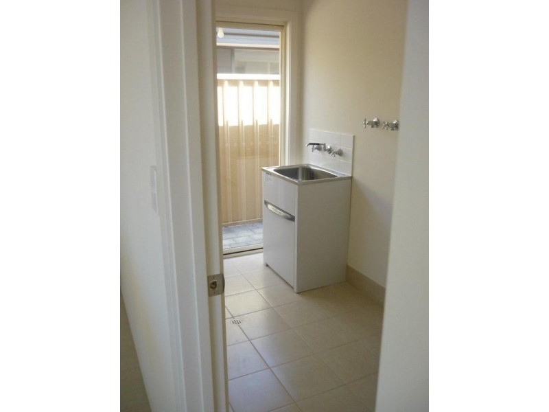 8 Orange Lane, Seaford Meadows SA 5169