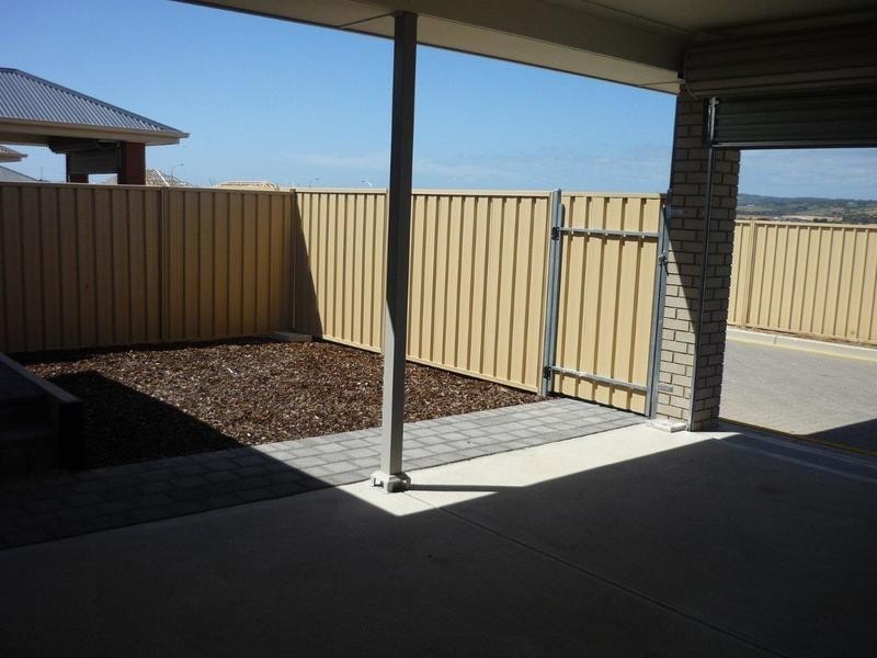 8 Orange Lane, Seaford Meadows SA 5169