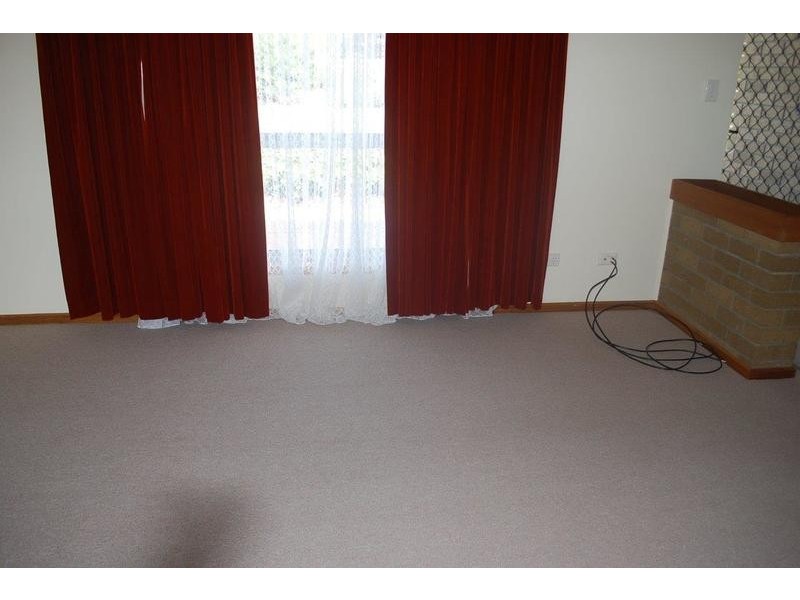 28 Saphire Road, Morphett Vale SA 5162