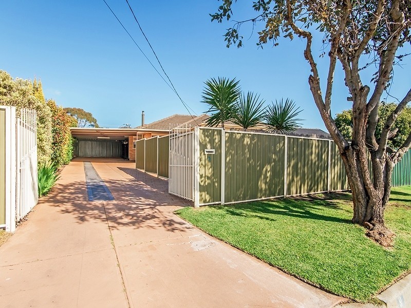 9 Ringwood Road, Morphett Vale SA 5162