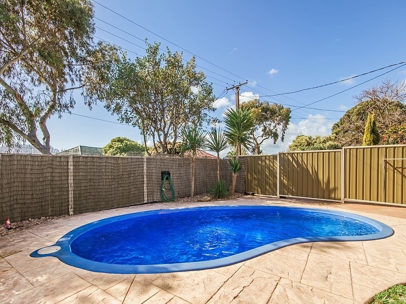 9 Ringwood Road, Morphett Vale SA 5162