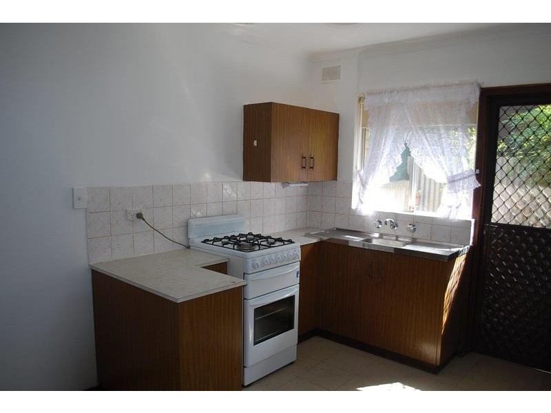 1/301 Main South Road, Morphett Vale SA 5162