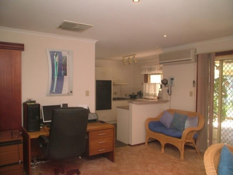 2 Smugglers Drive, Seaford Rise SA 5169