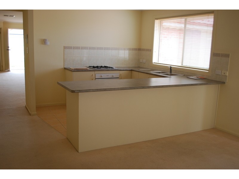 2 Blue Bay Avenue, Aldinga Beach SA 5173