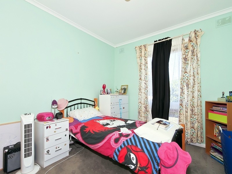 4 Corpe Avenue, Port Noarlunga SA 5167