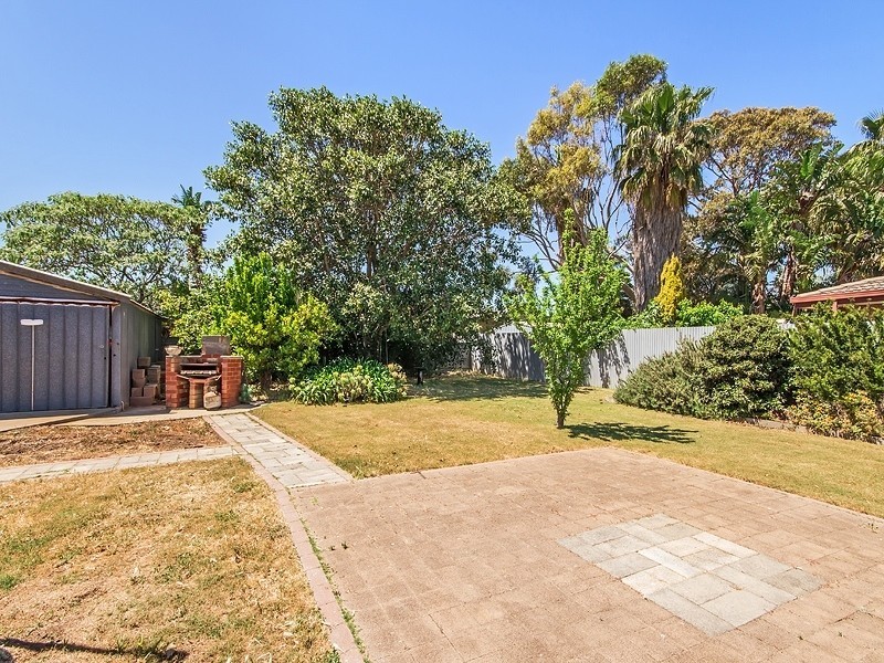 4 Corpe Avenue, Port Noarlunga SA 5167