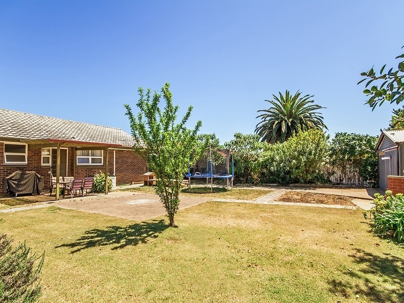 4 Corpe Avenue, Port Noarlunga SA 5167