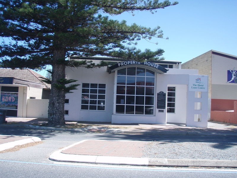 17 Beach Road, Christies Beach SA 5165