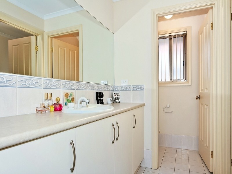 7 Harbour Drive, Seaford Rise SA 5169