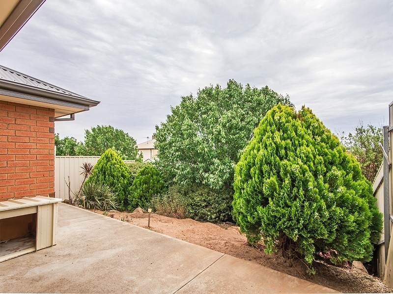 7 Harbour Drive, Seaford Rise SA 5169