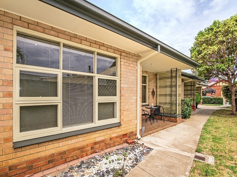 3/24 Penzance Street, Glenelg SA 5045