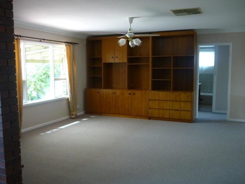 4 Ivy Street, Huntfield Heights SA 5163