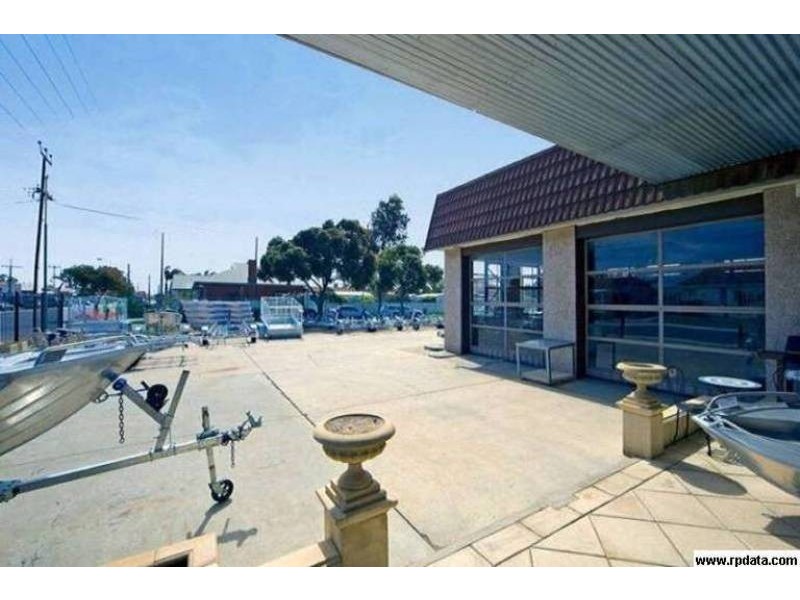 111 Tapleys Hill Road, Hendon SA 5014