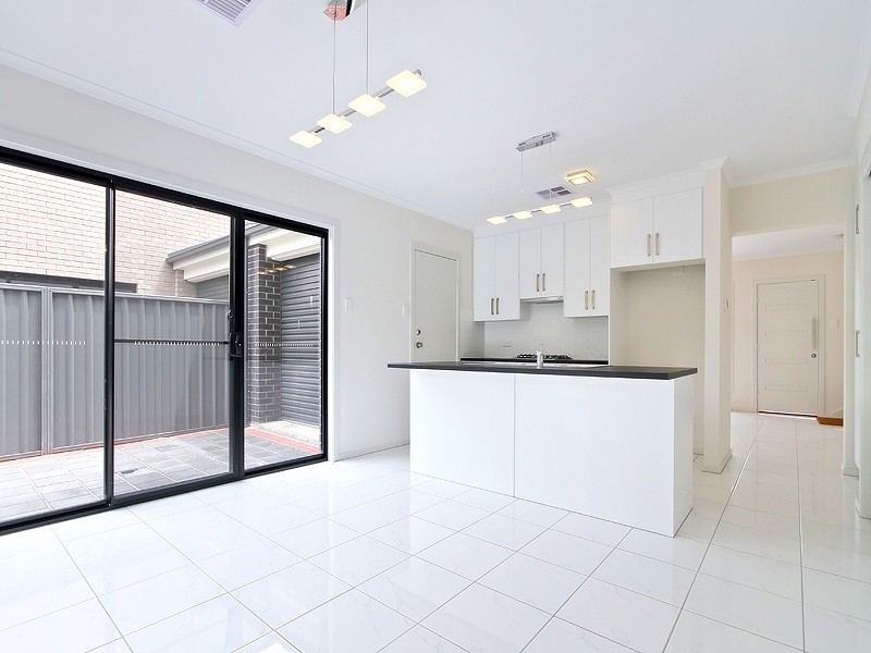 16B Hooper Place, Christies Beach SA 5165