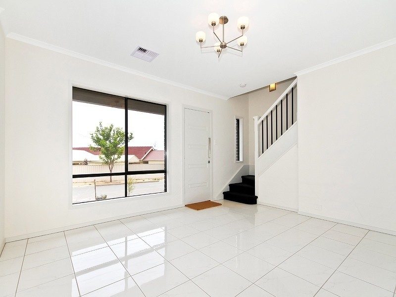 16B Hooper Place, Christies Beach SA 5165