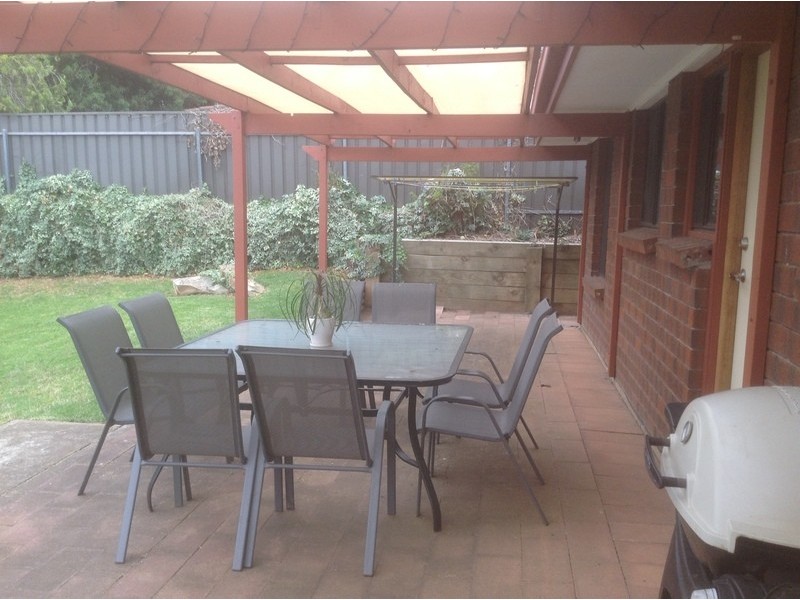 10 Lyons Circuit, Trott Park SA 5158