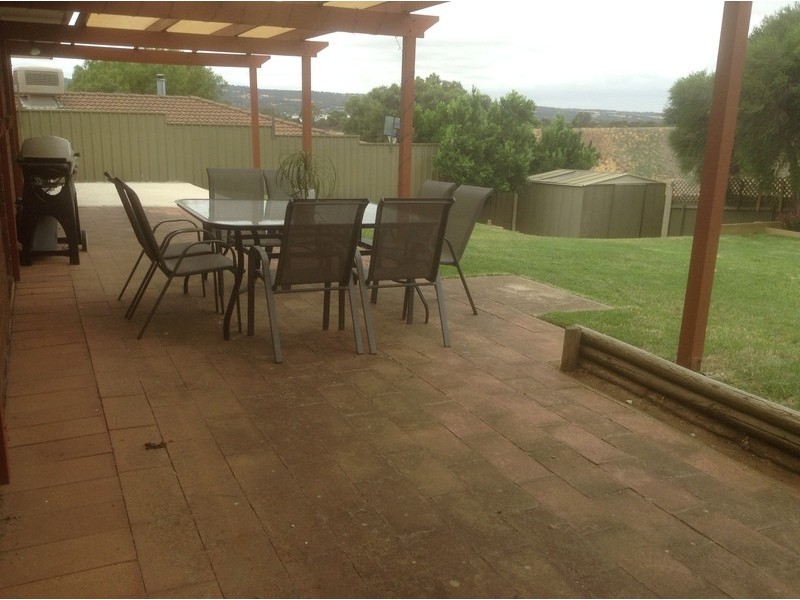 10 Lyons Circuit, Trott Park SA 5158