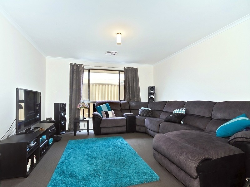 8 Shell Street, Seaford Meadows SA 5169