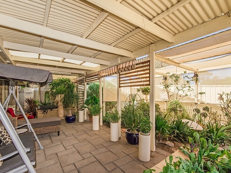 6 Preston Court, Moana SA 5169