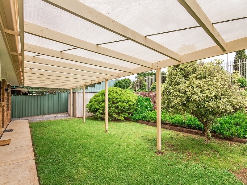 4a Featherstone Drive, Huntfield Heights SA 5163