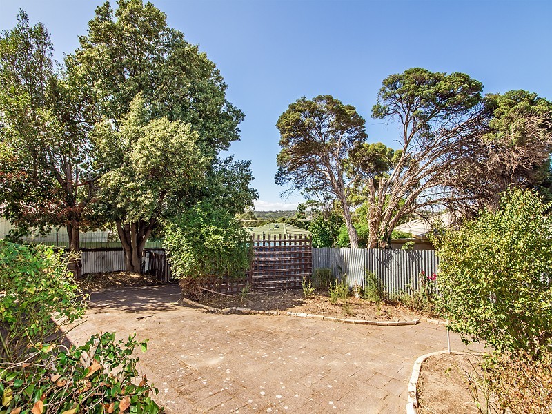 14  George Street, Hackham SA 5163