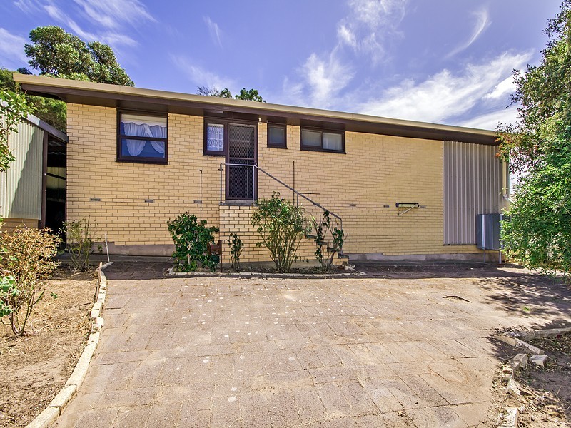 14  George Street, Hackham SA 5163