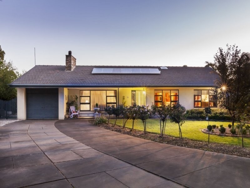 24 Yeldham Drive, Morphett Vale SA 5162