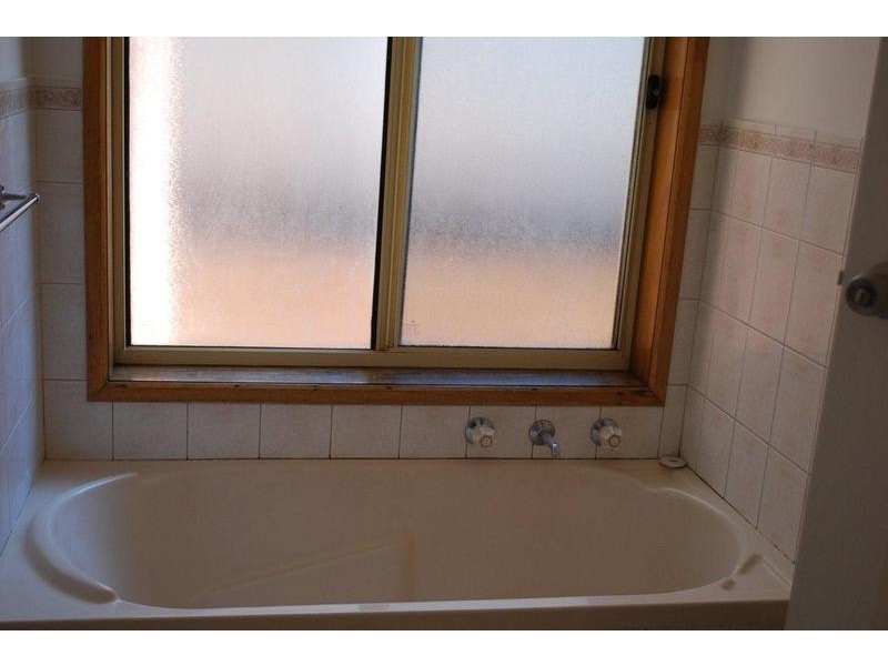 1/5 Bounty Street, Moana SA 5169