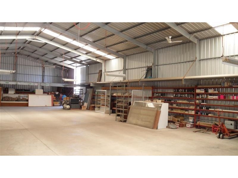 29 Hales Drive, Lonsdale SA 5160