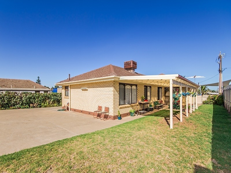 4 Grundy Terrace, Christies Beach SA 5165