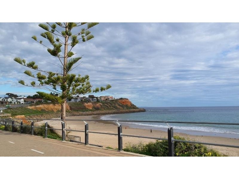 4 Grundy Terrace, Christies Beach SA 5165