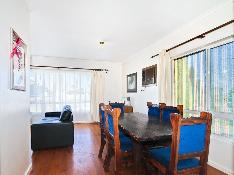 69 Baden Terrace, O’sullivan Beach SA 5166