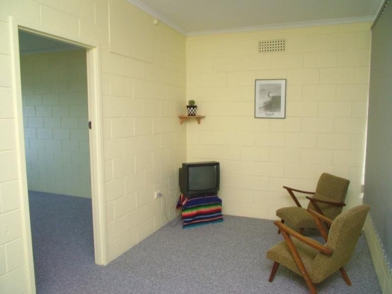 1/32 Esplanade, Christies Beach SA 5165