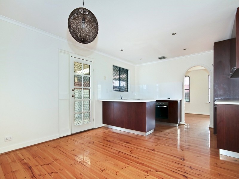 28a Kwinana Crescent, Port Noarlunga South SA 5167