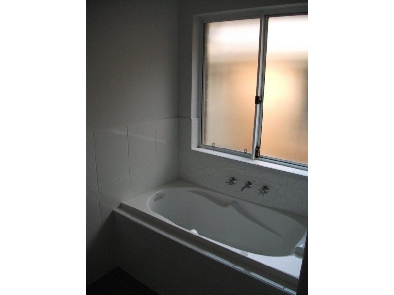 18 Miranda Place, Seaford Meadows SA 5169