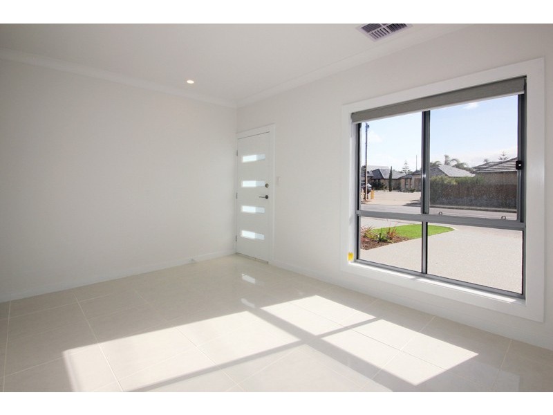 38B Albany Avenue, Port Noarlunga South SA 5167