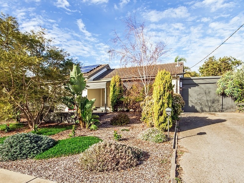 32 Yangara Road, O’sullivan Beach SA 5166