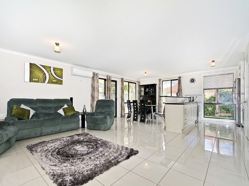 1 Suzanne Avenue, Morphett Vale SA 5162