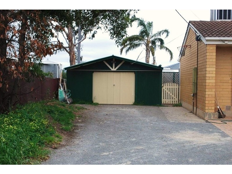 12b Dominic Crescent, Morphett Vale SA 5162