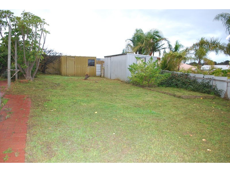 22 Woocalla Street, O’sullivan Beach SA 5166