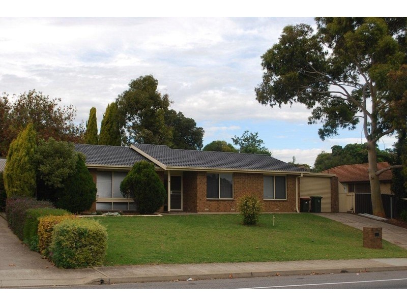 34 Heysen Drive, Trott Park SA 5158