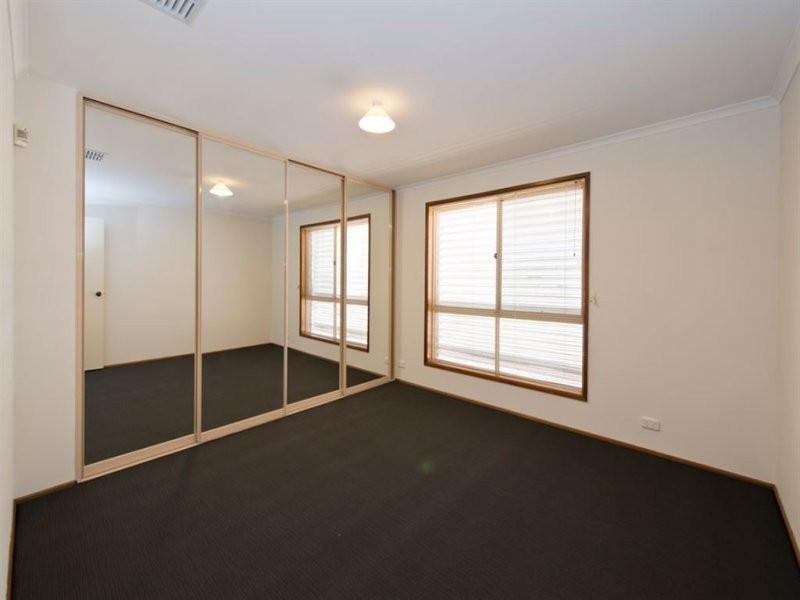 27 Endeavour Drive, Seaford Rise SA 5169