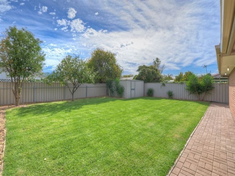 27 Endeavour Drive, Seaford Rise SA 5169