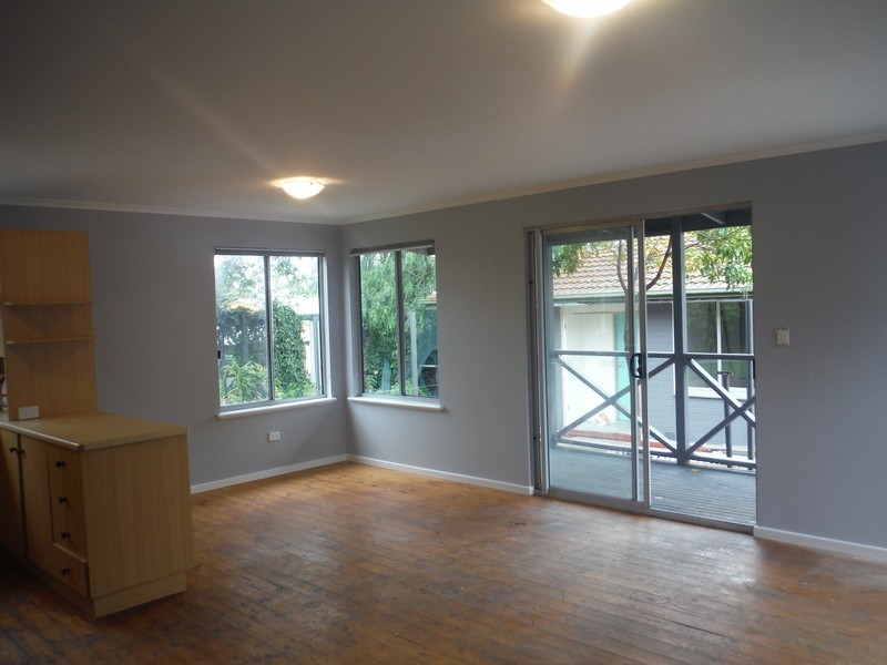 6A Anselm Street, Christie Downs SA 5164