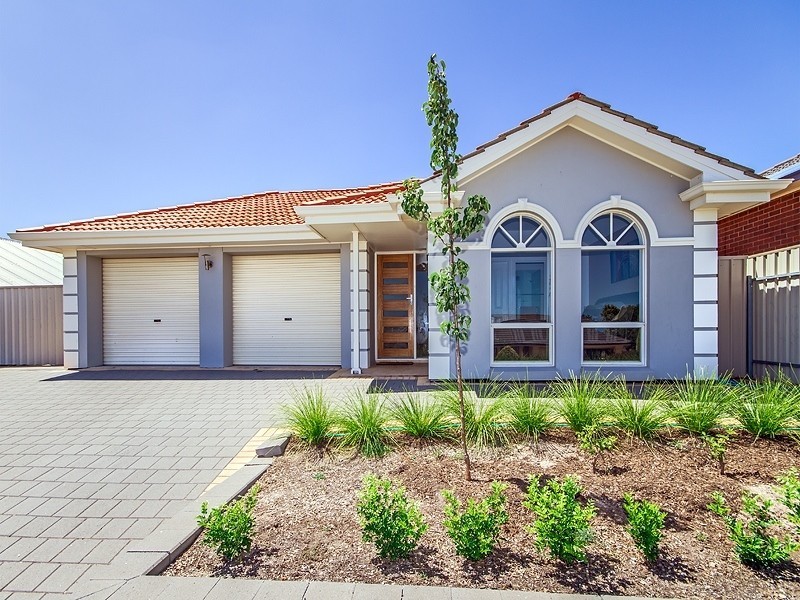 6 Spyglass Hill Circuit, Seaford Rise SA 5169