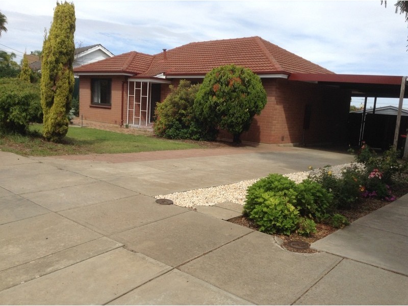 12 Bammann Street, Christies Beach SA 5165